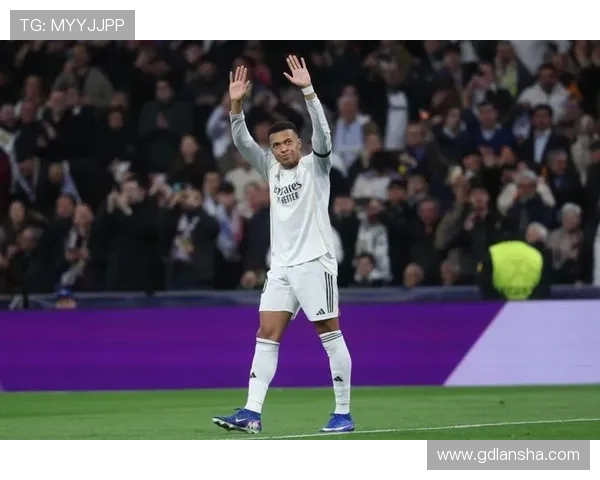 姆巴佩训练状态良好有望在欧冠本菲卡对皇马比赛中首发出场